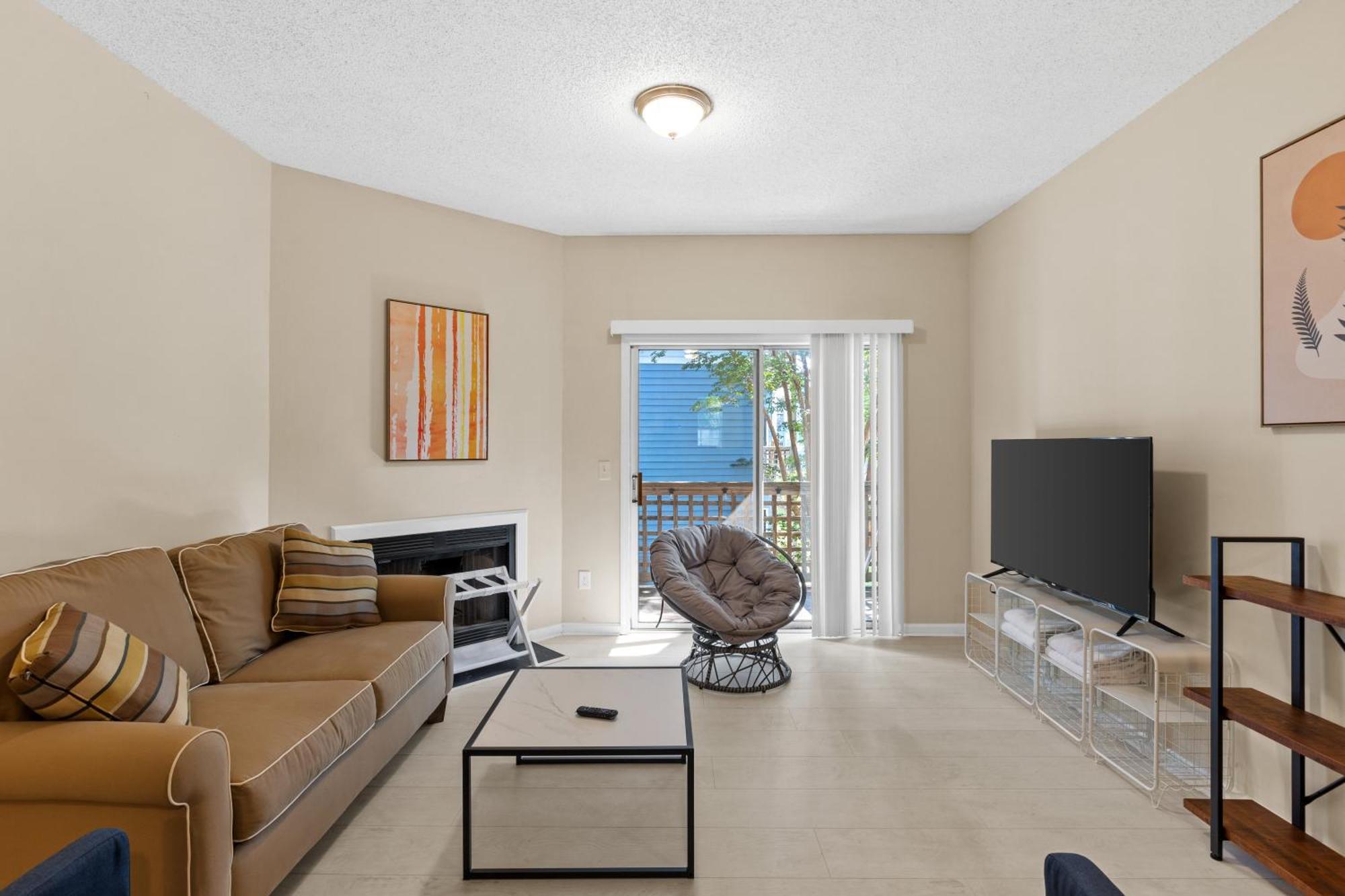 Bright And Cozy 1-Br Condo, Wifi ويلمنجتون المظهر الخارجي الصورة