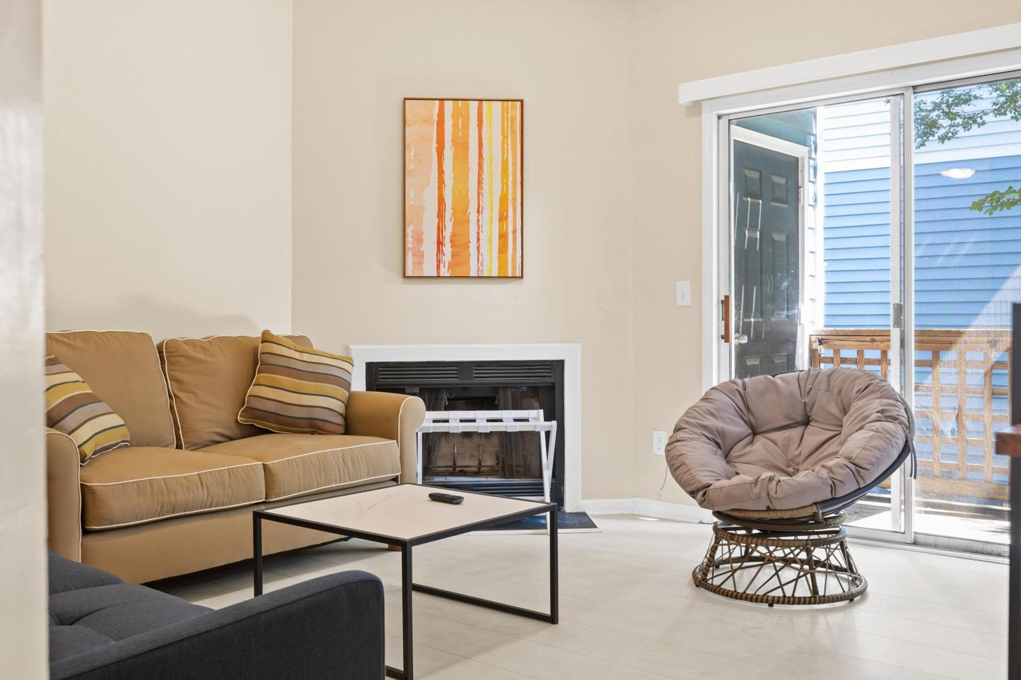 Bright And Cozy 1-Br Condo, Wifi ويلمنجتون المظهر الخارجي الصورة