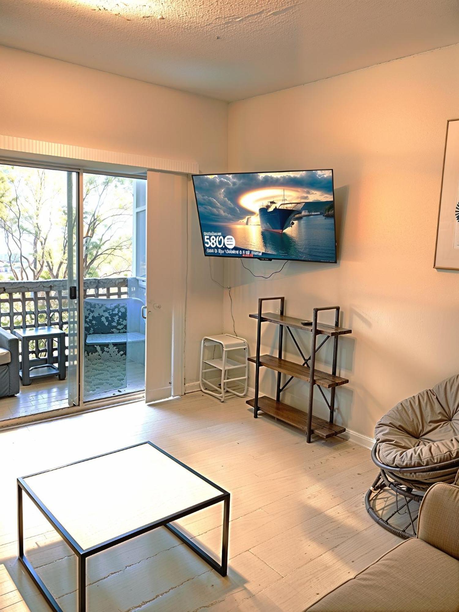 Bright And Cozy 1-Br Condo, Wifi ويلمنجتون المظهر الخارجي الصورة